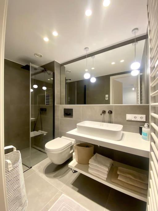 Luxury Brand New Flat with Terrace & Parking – RTL1 — photo 22