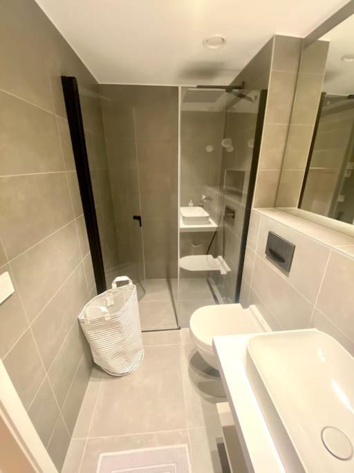 Luxury Brand New Flat with Terrace & Parking – RTL1 — photo 24
