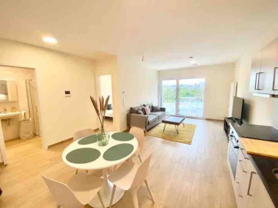 Luxury 2023 Flat in city center. Free Parking – HOL 1 — photo 2