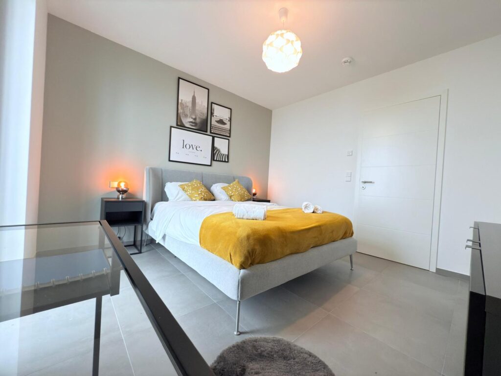Charming one bedroom flat with terrace-BELV1 — photo 7