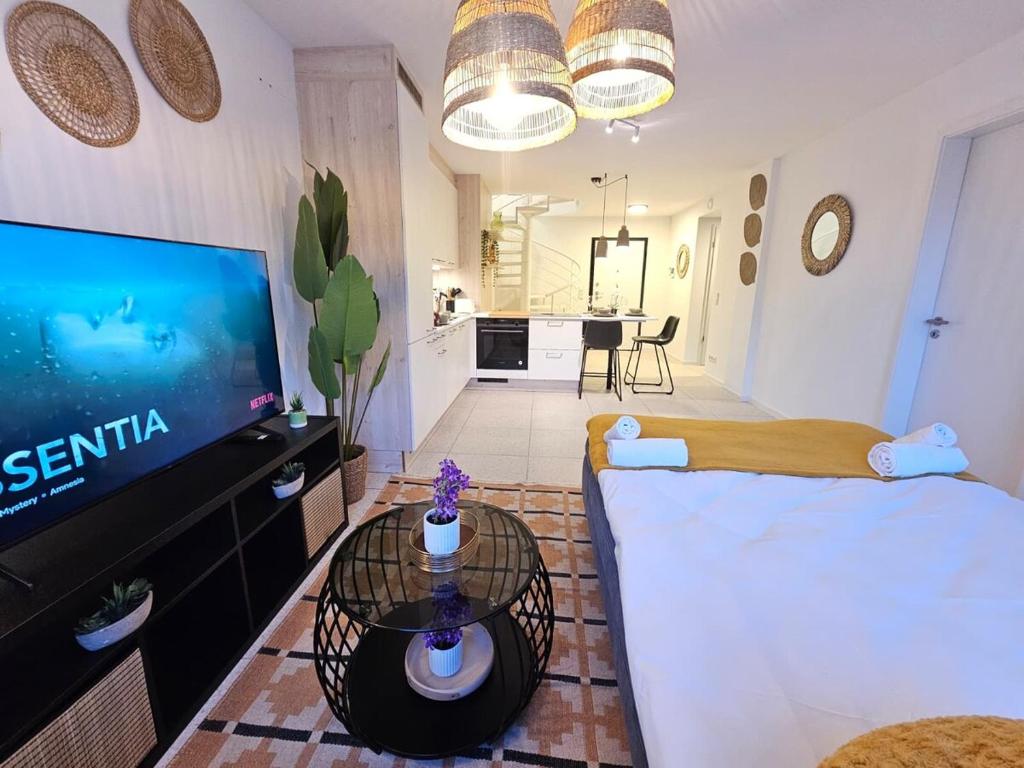 New 2 Bedrooms Flat in City Center-128 — photo 9
