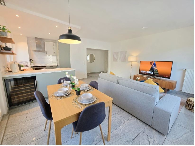 Premium 2 bedroom apartment with balcony and parking-ROL2 — photo 6