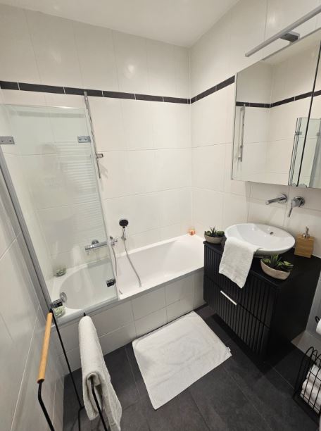 Ideal city stay 1BR near train station-GAR15 — photo 17