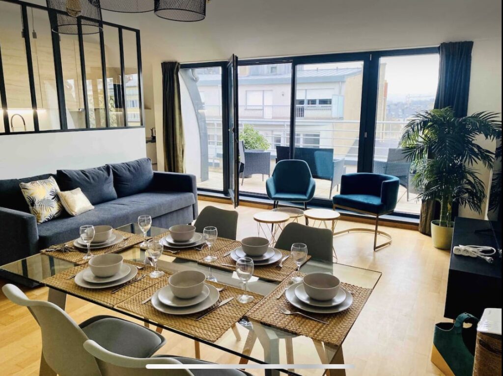 Green Luxury Penthouse- 51 — photo 4