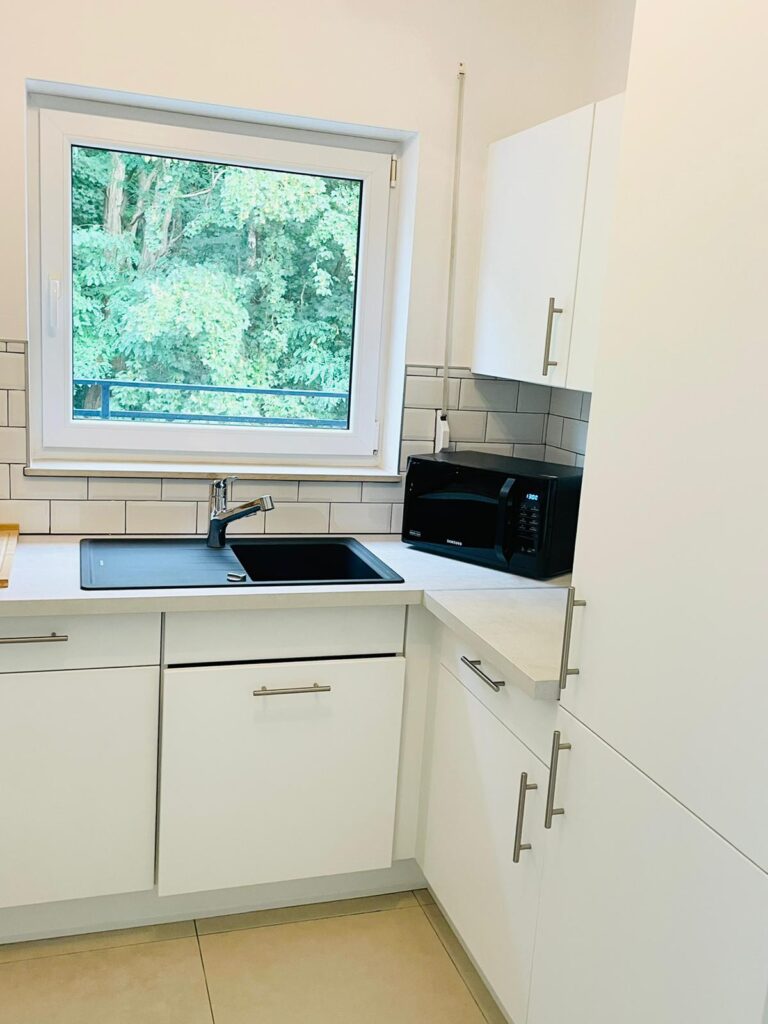 Luxury Green Penthouse Parking & Terrace -117 — photo 16