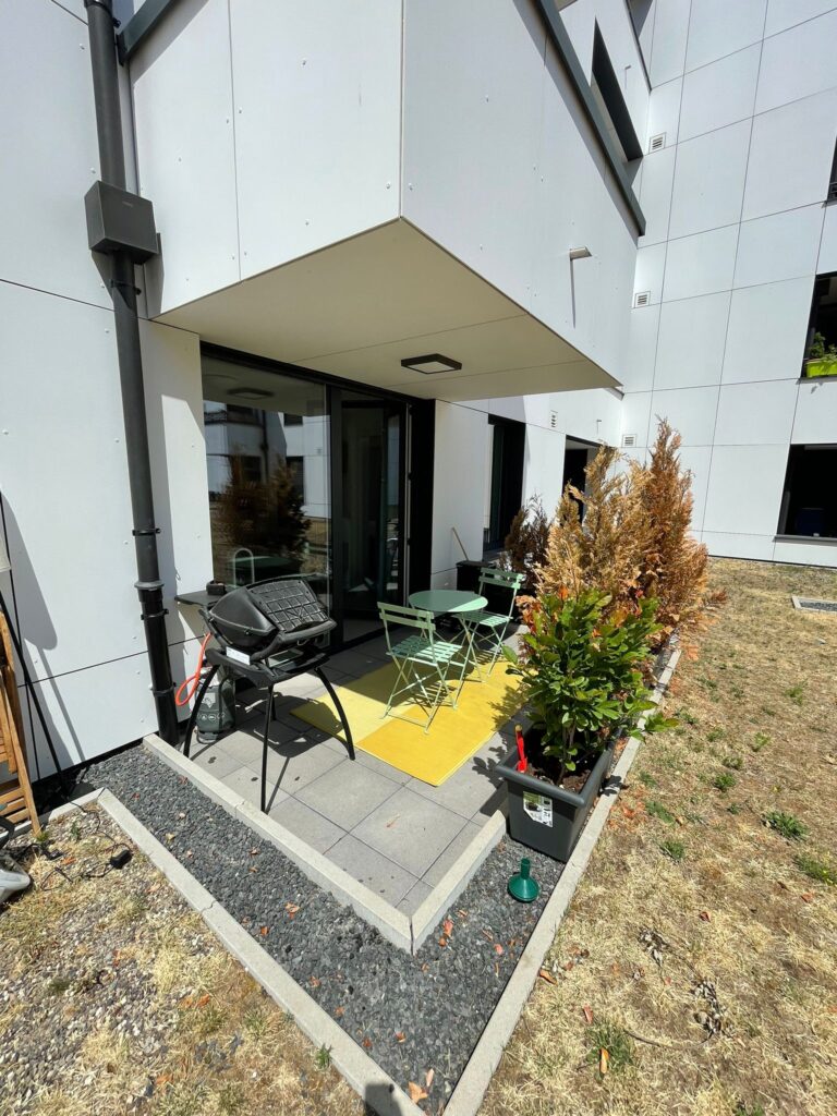 Luxury 1 bedroom in Center with Parking -5 — photo 4